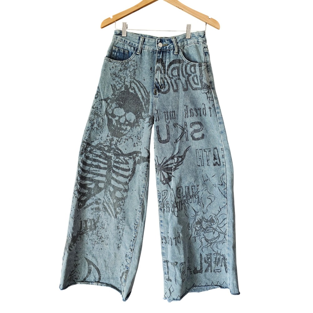 Romwe Womens High Waist Wide Leg Graphic Print Skeleton Jeans Light Wash Size M‎